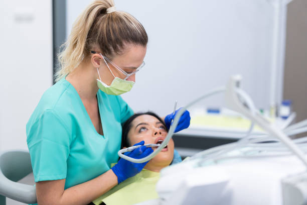 Best Cracked Tooth Emergency Dentist  in Yarrow Point, WA